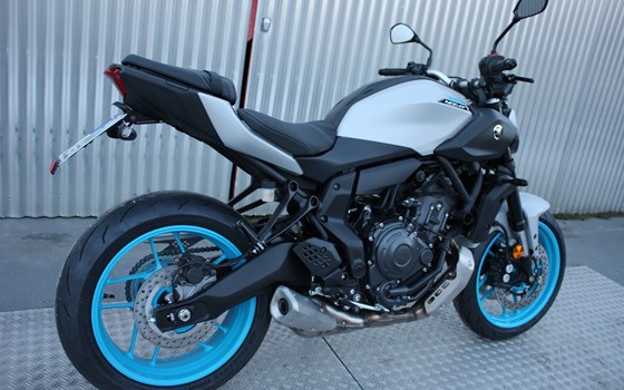 Verleihmotorrad Yamaha MT-07 vom Händler Zweirad Mildner - Bild 3 Verleihmotorrad Yamaha MT-07 vom Händler Zweirad Mildner - Bild 3
