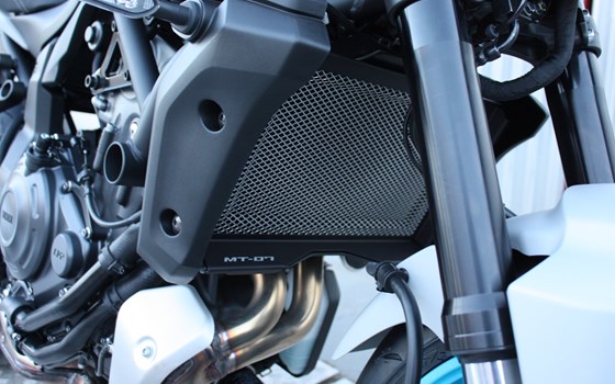 Verleihmotorrad Yamaha MT-07 vom Händler Zweirad Mildner - Bild 6 Verleihmotorrad Yamaha MT-07 vom Händler Zweirad Mildner - Bild 6