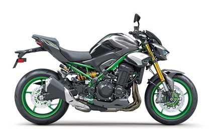 Leihmotorrad Kawasaki Z900 SE