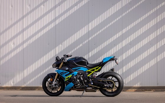 Verleihmotorrad BMW S 1000 R vom Händler Motorrad Witzel GmbH - Bild 10 Verleihmotorrad BMW S 1000 R vom Händler Motorrad Witzel GmbH - Bild 10