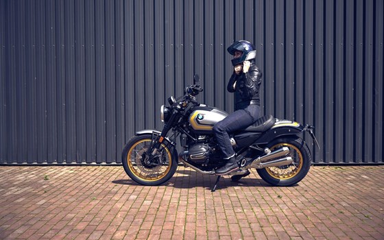 Verleihmotorrad BMW R 12 vom Händler Motorrad Witzel GmbH - Bild 5 Verleihmotorrad BMW R 12 vom Händler Motorrad Witzel GmbH - Bild 5
