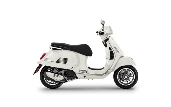 Verleihmotorrad Vespa GTS 125 Super vom Händler Pat-Bikes - Bild 1 Verleihmotorrad Vespa GTS 125 Super vom Händler Pat-Bikes - Bild 1