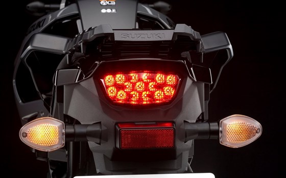 Verleihmotorrad Suzuki V-Strom 1050 vom Händler Stärker-Profil GmbH - Bild 7 Verleihmotorrad Suzuki V-Strom 1050 vom Händler Stärker-Profil GmbH - Bild 7