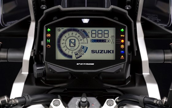 Verleihmotorrad Suzuki V-Strom 1050 vom Händler Stärker-Profil GmbH - Bild 9 Verleihmotorrad Suzuki V-Strom 1050 vom Händler Stärker-Profil GmbH - Bild 9