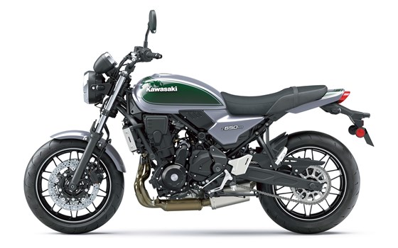 Verleihmotorrad Kawasaki Z650 RS vom Händler Lübkemann + Sievers GmbH - Bild 9 Verleihmotorrad Kawasaki Z650 RS vom Händler Lübkemann + Sievers GmbH - Bild 9