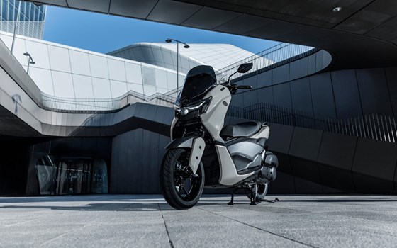 Verleihmotorrad Yamaha NMAX 125 Tech MAX vom Händler Motorrad Witzel GmbH - Immagine 6