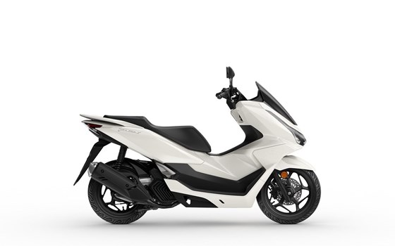 Verleihmotorrad Honda PCX125 DX vom Händler GEDE Techn. Handel GmbH - Bild 2 Verleihmotorrad Honda PCX125 DX vom Händler GEDE Techn. Handel GmbH - Bild 2