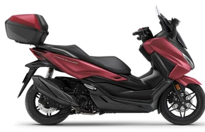 Leihmotorrad Honda Forza 350 Leihmotorrad Honda Forza 350