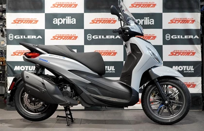 Leihmotorrad Piaggio Beverly 400 S Leihmotorrad Piaggio Beverly 400 S