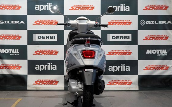 Verleihmotorrad Vespa Primavera Tech 125 vom Händler Zweirad Schira Inh. Uwe Schütze e.K. - Bild 6 Verleihmotorrad Vespa Primavera Tech 125 vom Händler Zweirad Schira Inh. Uwe Schütze e.K. - Bild 6