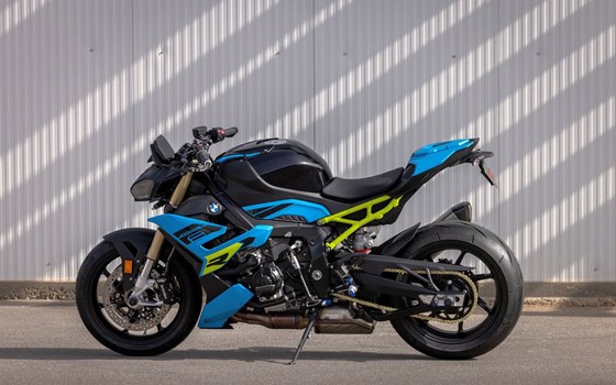 Verleihmotorrad BMW S 1000 R vom Händler Bike Factory Motorradhandels GmbH - Bild 6 Verleihmotorrad BMW S 1000 R vom Händler Bike Factory Motorradhandels GmbH - Bild 6