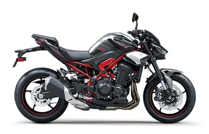 Leihmotorrad Kawasaki Z900 70kW