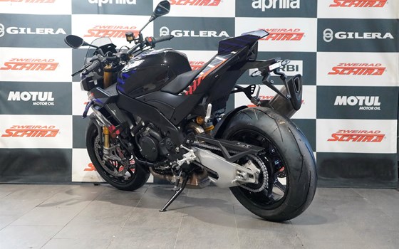 Verleihmotorrad Aprilia Tuono V4 1100 Factory vom Händler Zweirad Schira Inh. Uwe Schütze e.K. - Bild 8