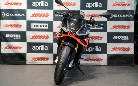 Verleihmotorrad Aprilia Tuono V4 1100 Factory vom Händler Zweirad Schira Inh. Uwe Schütze e.K. - Bild 9 Verleihmotorrad Aprilia Tuono V4 1100 Factory vom Händler Zweirad Schira Inh. Uwe Schütze e.K. - Bild 9