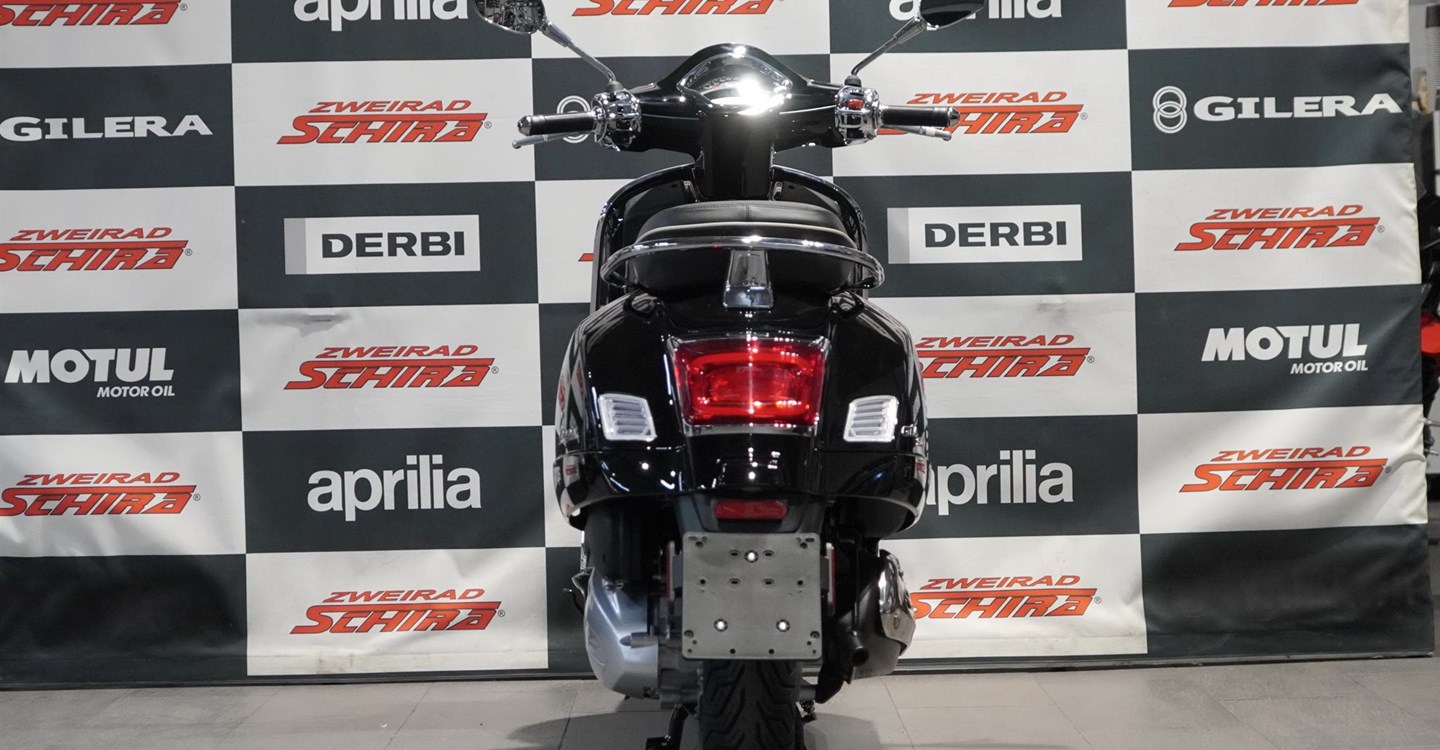 Verleihmotorrad Vespa GTS 310 Super vom Händler Zweirad Schira Inh. Uwe Schütze e.K.