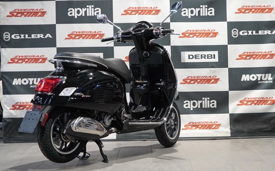 Verleihmotorrad Vespa GTS 310 Super vom Händler Zweirad Schira Inh. Uwe Schütze e.K. - Bild 5 Verleihmotorrad Vespa GTS 310 Super vom Händler Zweirad Schira Inh. Uwe Schütze e.K. - Bild 5