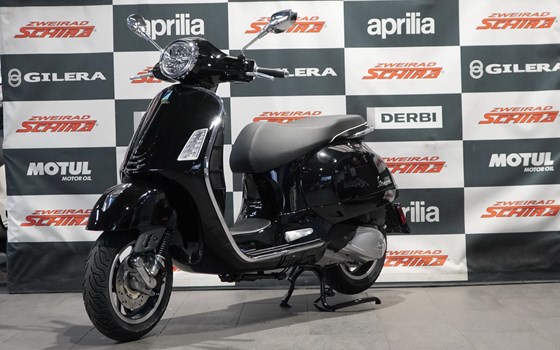 Verleihmotorrad Vespa GTS 310 Super vom Händler Zweirad Schira Inh. Uwe Schütze e.K. - Bild 4 Verleihmotorrad Vespa GTS 310 Super vom Händler Zweirad Schira Inh. Uwe Schütze e.K. - Bild 4