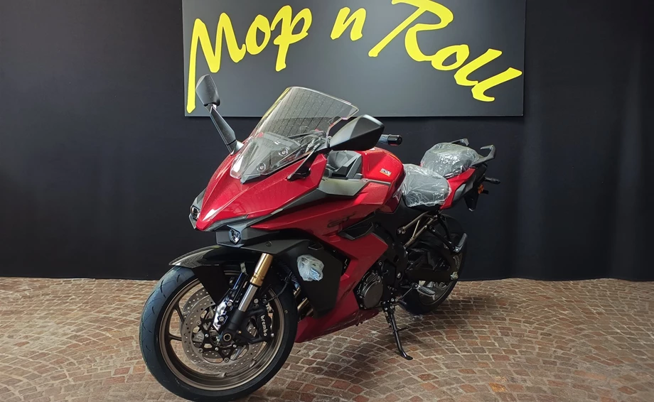 Verleihmotorrad Suzuki GSX-S1000GT vom Händler Mop ´n Roll GmbH Bild 3: Verleihmotorrad Suzuki GSX-S1000GT vom Händler Mop ´n Roll GmbH