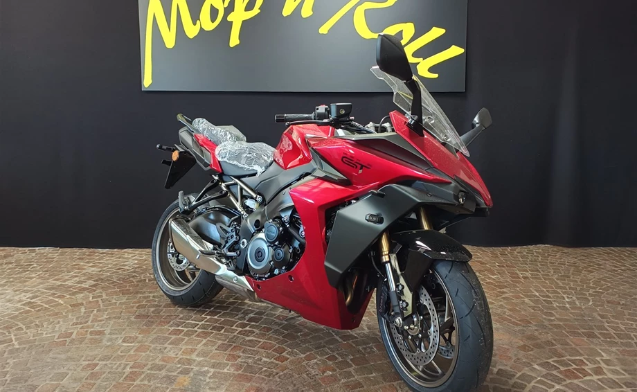 Verleihmotorrad Suzuki GSX-S1000GT vom Händler Mop ´n Roll GmbH Bild 5: Verleihmotorrad Suzuki GSX-S1000GT vom Händler Mop ´n Roll GmbH