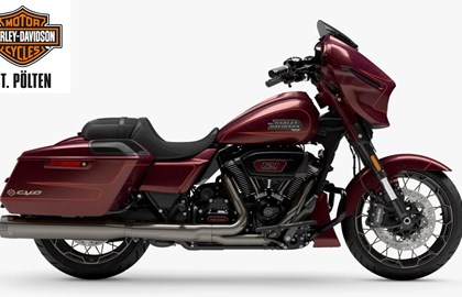 Leihmotorrad Harley-Davidson CVO Street Glide FLHXSE
