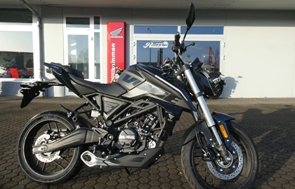 Leihmotorrad Voge R125 Leihmotorrad Voge R125