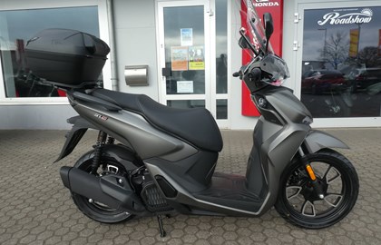 Leihmotorrad Voge SR16 125 ABS TCS Leihmotorrad Voge SR16 125 ABS TCS