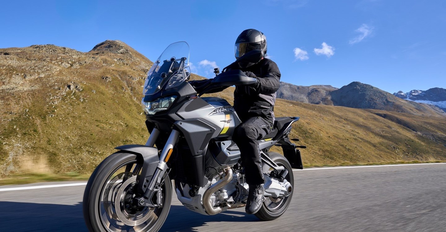 Verleihmotorrad Moto Guzzi Stelvio vom Händler Motorrad Hofmann Monsheim