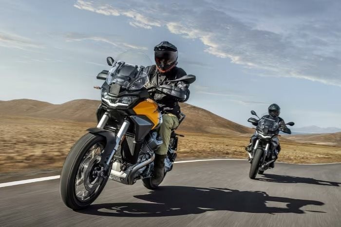 Verleihmotorrad Moto Guzzi Stelvio vom Händler Motorrad Hofmann Monsheim