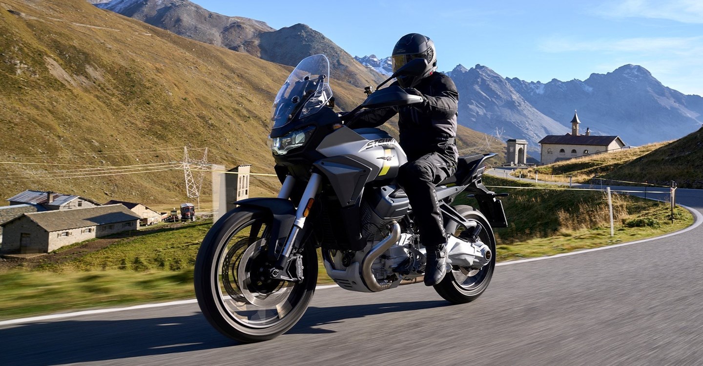 Verleihmotorrad Moto Guzzi Stelvio vom Händler Motorrad Hofmann Monsheim