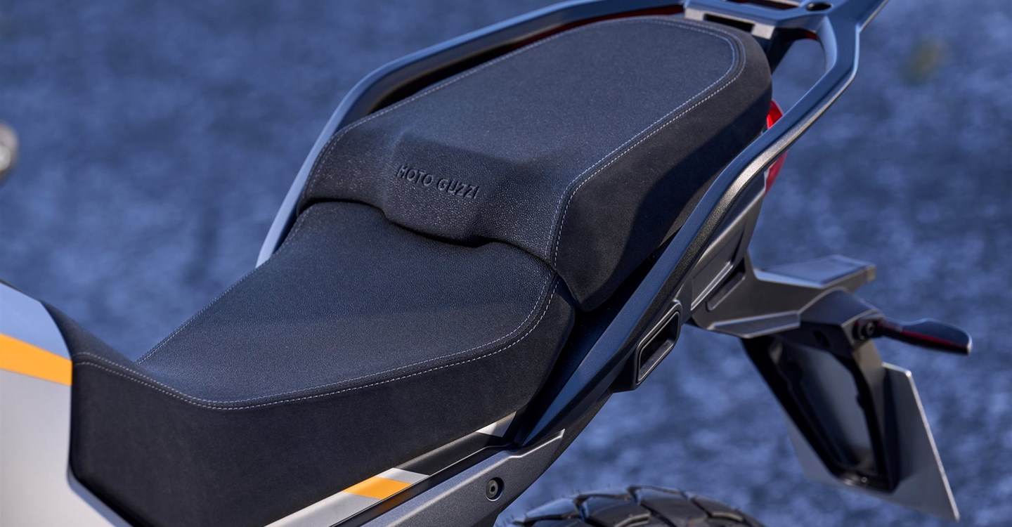 Verleihmotorrad Moto Guzzi Stelvio vom Händler Motorrad Hofmann Monsheim