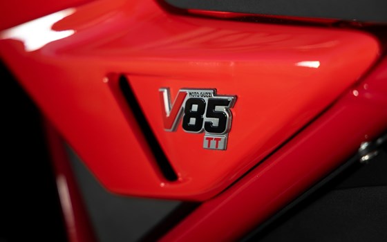 Verleihmotorrad Moto Guzzi V85 TT vom Händler Bike Factory Motorradhandels GmbH - Bild 5 Verleihmotorrad Moto Guzzi V85 TT vom Händler Bike Factory Motorradhandels GmbH - Bild 5