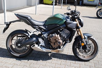 Honda CB650R E-Clutch