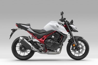 /rental-motorcycle-honda-cb750-hornet-28067