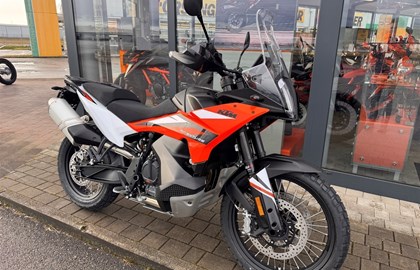 Leihmotorrad KTM 890 Adventure