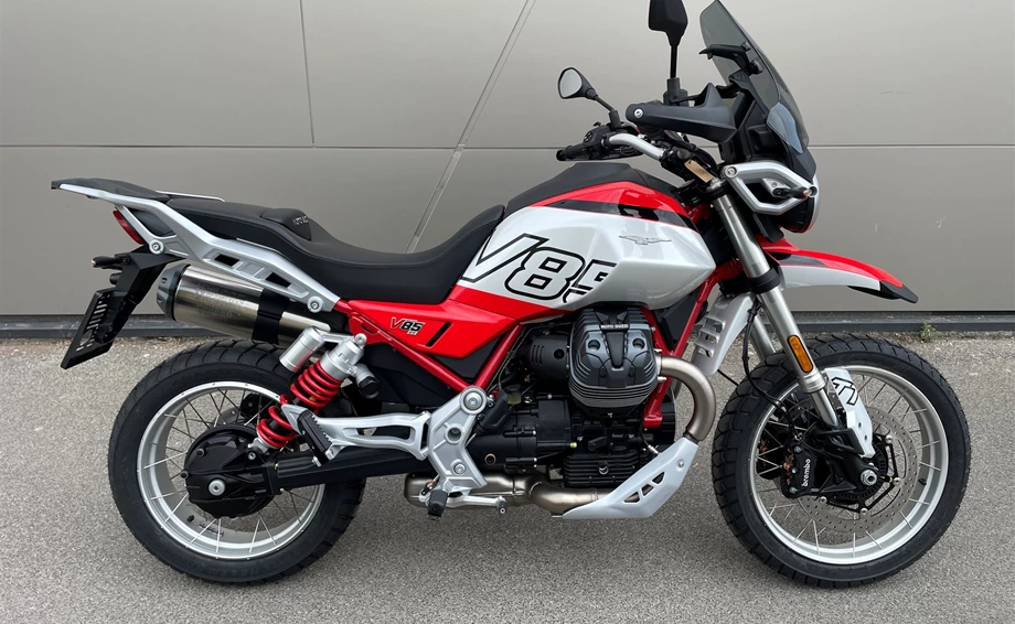 Verleihmotorrad Moto Guzzi V85 TT vom Händler IL MOTO  Motorradhandel und Reparaturwerkstätte GesmbH Bild 1: Verleihmotorrad Moto Guzzi V85 TT vom Händler IL MOTO  Motorradhandel und Reparaturwerkstätte GesmbH