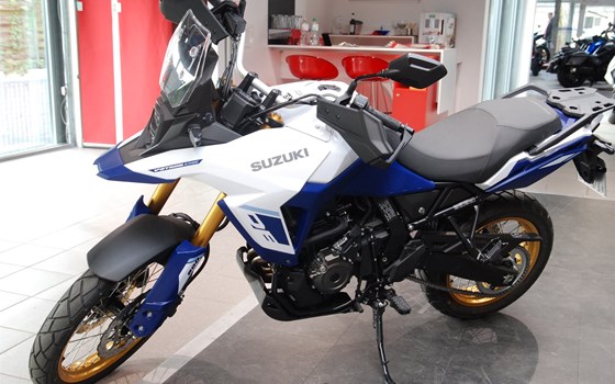 Verleihmotorrad Suzuki V-Strom 800DE vom Händler Motorrad Kröber - Bild 6 Verleihmotorrad Suzuki V-Strom 800DE vom Händler Motorrad Kröber - Bild 6