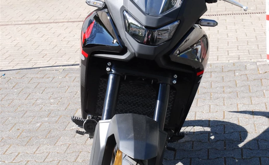 Verleihmotorrad Honda XL750 Transalp vom Händler Motorrad Kröber Bild 9: Verleihmotorrad Honda XL750 Transalp vom Händler Motorrad Kröber