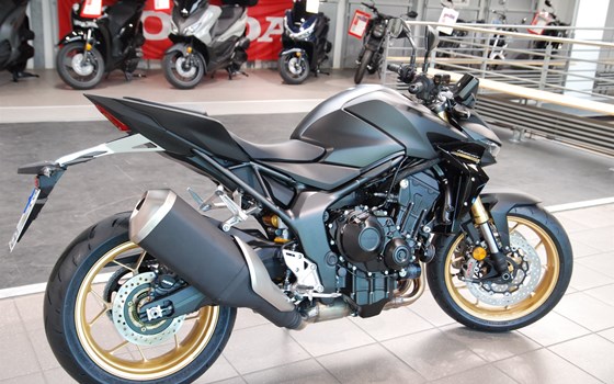 Verleihmotorrad Honda CB1000 Hornet SP vom Händler Motorrad Kröber - Bild 2 Verleihmotorrad Honda CB1000 Hornet SP vom Händler Motorrad Kröber - Bild 2