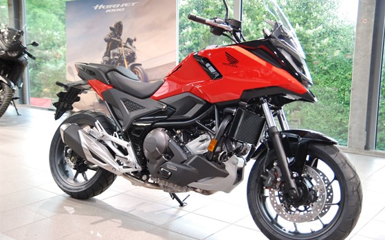Verleihmotorrad Honda NC750X DCT vom Händler Motorrad Kröber - Bild 3 Verleihmotorrad Honda NC750X DCT vom Händler Motorrad Kröber - Bild 3