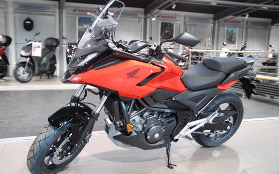 Verleihmotorrad Honda NC750X DCT vom Händler Motorrad Kröber - Bild 5 Verleihmotorrad Honda NC750X DCT vom Händler Motorrad Kröber - Bild 5