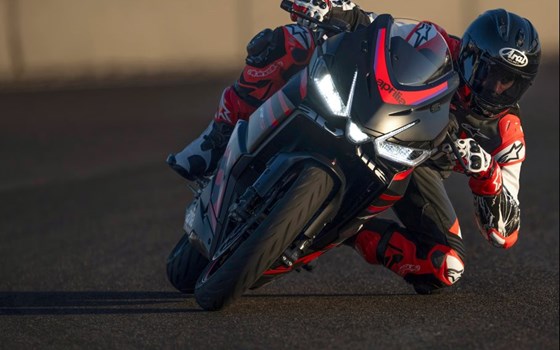 Verleihmotorrad Aprilia RS 457 vom Händler AUTO- UND MOTORRADHAUS BORCHARDT GmbH - Bild 1 Verleihmotorrad Aprilia RS 457 vom Händler AUTO- UND MOTORRADHAUS BORCHARDT GmbH - Bild 1