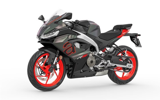 Verleihmotorrad Aprilia RS 457 vom Händler AUTO- UND MOTORRADHAUS BORCHARDT GmbH - Bild 16 Verleihmotorrad Aprilia RS 457 vom Händler AUTO- UND MOTORRADHAUS BORCHARDT GmbH - Bild 16