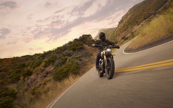 Verleihmotorrad Triumph Scrambler 400 X vom Händler AUTO- UND MOTORRADHAUS BORCHARDT GmbH - Bild 7 Verleihmotorrad Triumph Scrambler 400 X vom Händler AUTO- UND MOTORRADHAUS BORCHARDT GmbH - Bild 7