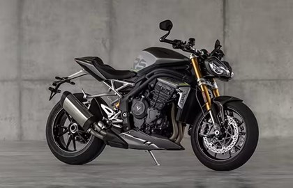 Leihmotorrad Triumph Speed Triple RS
