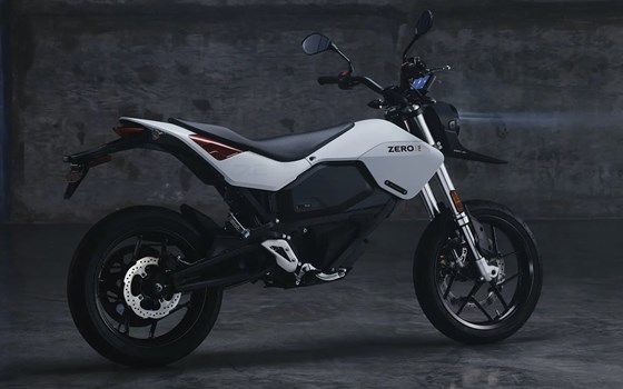 Verleihmotorrad Zero FXE vom Händler AUTO- UND MOTORRADHAUS BORCHARDT GmbH - Bild 4 Verleihmotorrad Zero FXE vom Händler AUTO- UND MOTORRADHAUS BORCHARDT GmbH - Bild 4