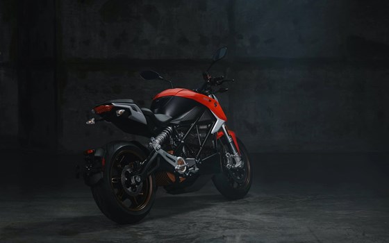 Verleihmotorrad Zero SR/F vom Händler AUTO- UND MOTORRADHAUS BORCHARDT GmbH - Bild 7 Verleihmotorrad Zero SR/F vom Händler AUTO- UND MOTORRADHAUS BORCHARDT GmbH - Bild 7