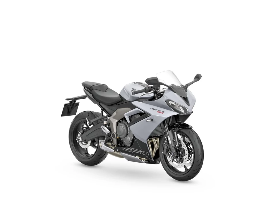 Verleihmotorrad Triumph Daytona 660 vom Händler Motorradhaus Borchardt Bild 6: Verleihmotorrad Triumph Daytona 660 vom Händler Motorradhaus Borchardt