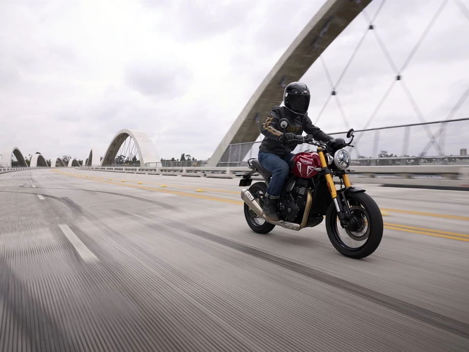 Verleihmotorrad Triumph Speed 400 vom Händler Motorradhaus Borchardt Bild 23: Verleihmotorrad Triumph Speed 400 vom Händler Motorradhaus Borchardt