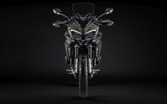 Verleihmotorrad Ducati Multistrada V2 S vom Händler Motorpark Schrembs - Bild 11 Verleihmotorrad Ducati Multistrada V2 S vom Händler Motorpark Schrembs - Bild 11