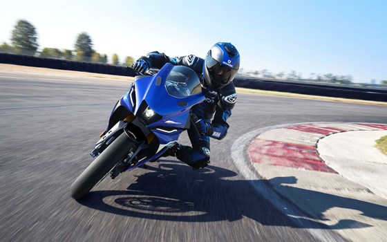 Verleihmotorrad Yamaha R125 vom Händler Motorpark Schrembs - Bild 13 Verleihmotorrad Yamaha R125 vom Händler Motorpark Schrembs - Bild 13